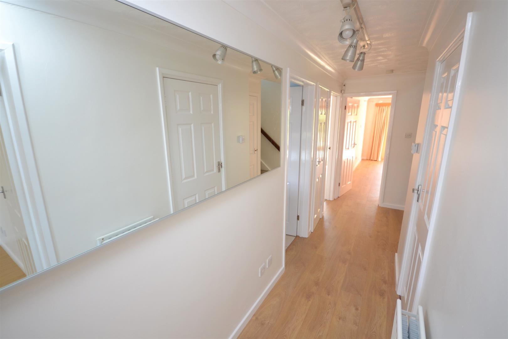 Property Image 54e152eb-beee-4ba7-b80e-37a02b934737