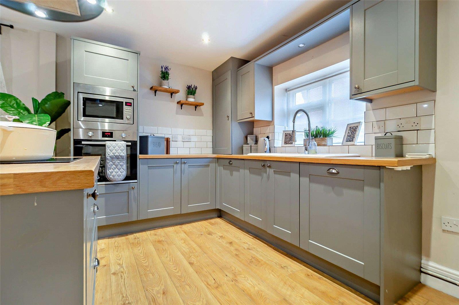 Property Image 54e1ad8f-c96f-4bf2-8581-6e752bdf8080