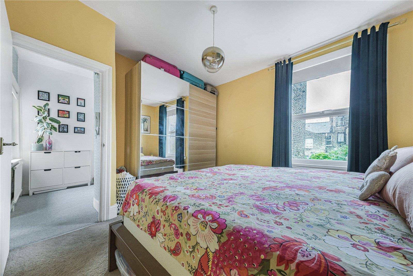 Property Image 54f139bf-86d8-475a-8996-4368090a4281