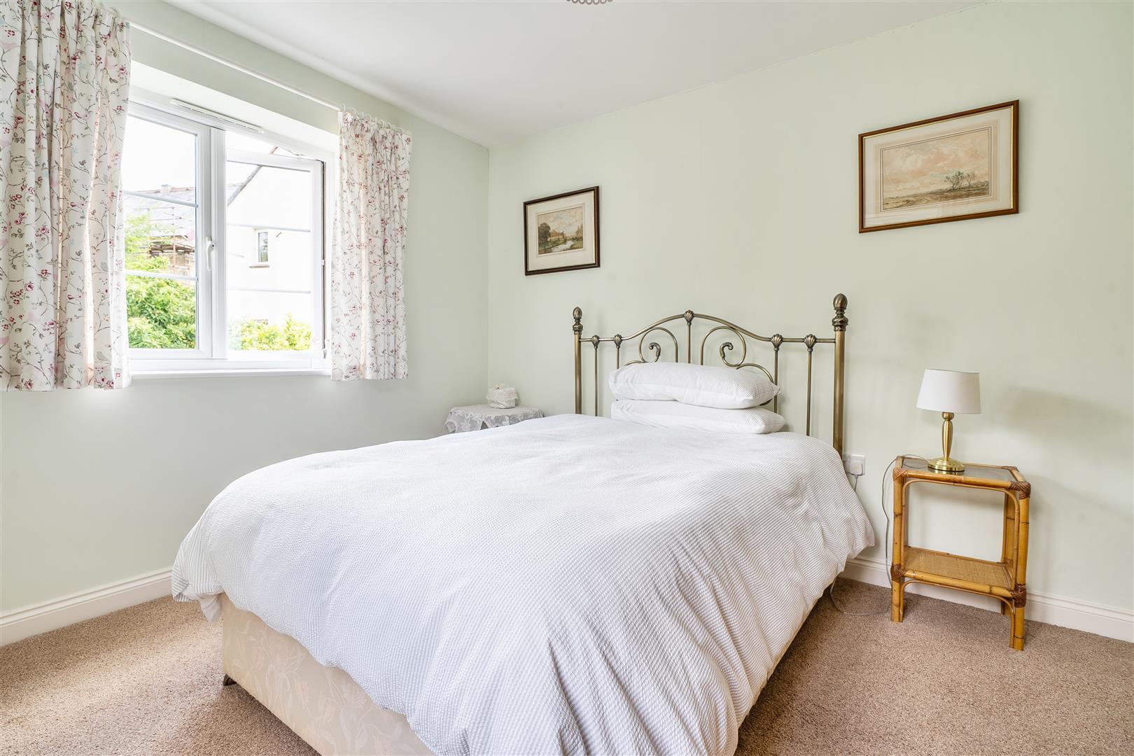 Property Image 54f2a577-c401-4345-8f80-5e37fd009a54