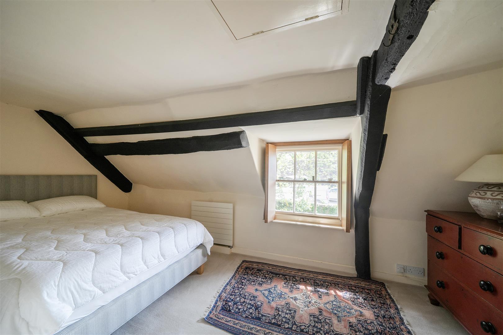 Property Image 54f931e7-ca7c-48a8-bb8b-ca9d99ac34e2
