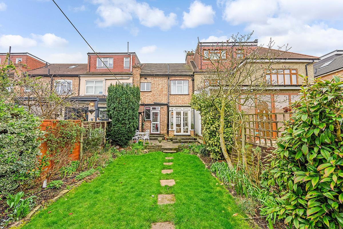 Property Image 552c6cae-8233-45a8-96aa-91650b3c5f93