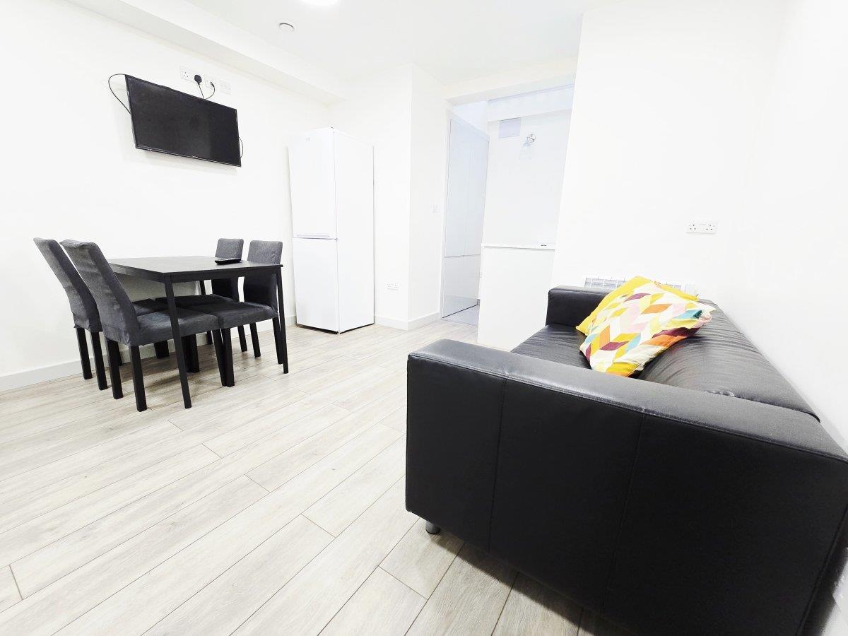 Property Image 5533f2ca-5137-42c3-a3df-970073a2003f