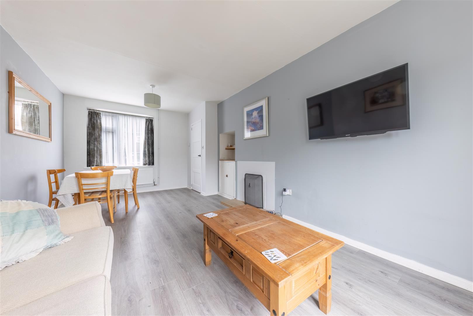 Property Image 553b3056-9d90-419c-a272-41ce76109ea5