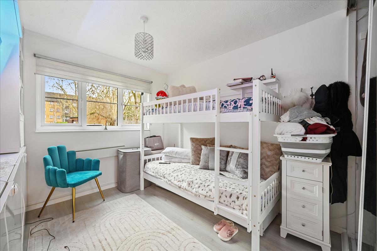 Property Image 553ef706-8c9c-4b49-803a-a9884bad1a3d