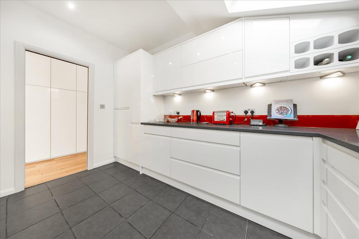 Property Image 55472553-d525-453b-8eb1-48594ee93272