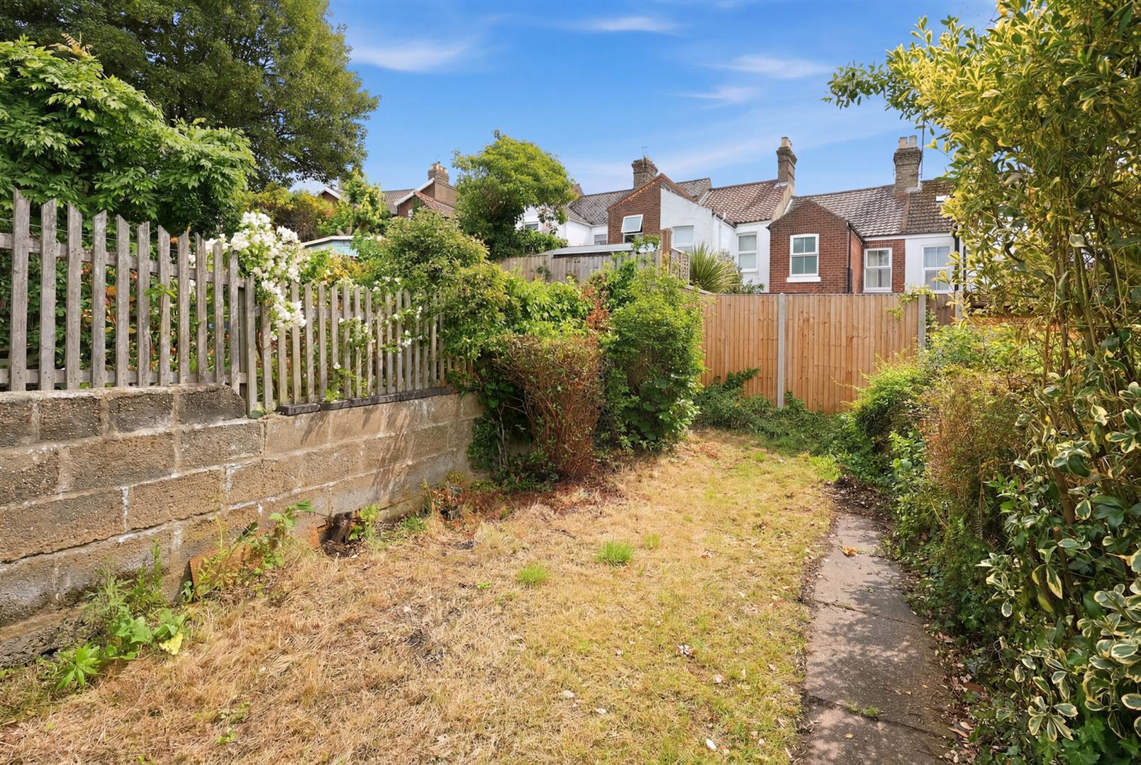 Property Image 554c7f94-24ce-43b5-b843-4c8cbf71cfb6