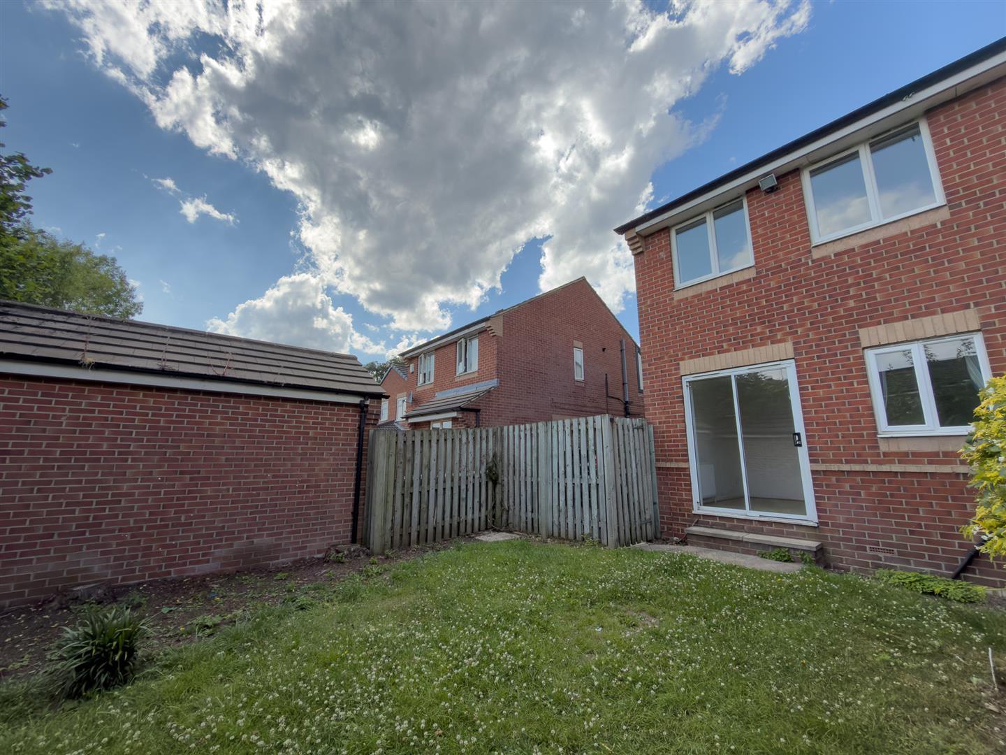 Property Image 55527a4a-ad66-4ef7-9f6c-bb8acd93e1d0
