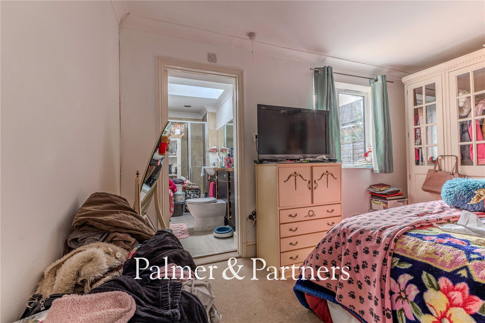 Property Image 5558500f-0127-42fc-a867-e530677a6ab9