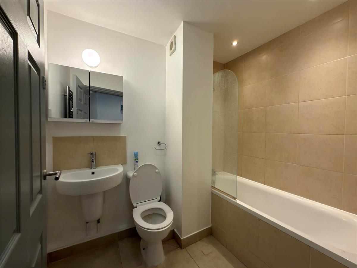 Property Image 559568ef-3d80-4d75-8699-2379ed811c68