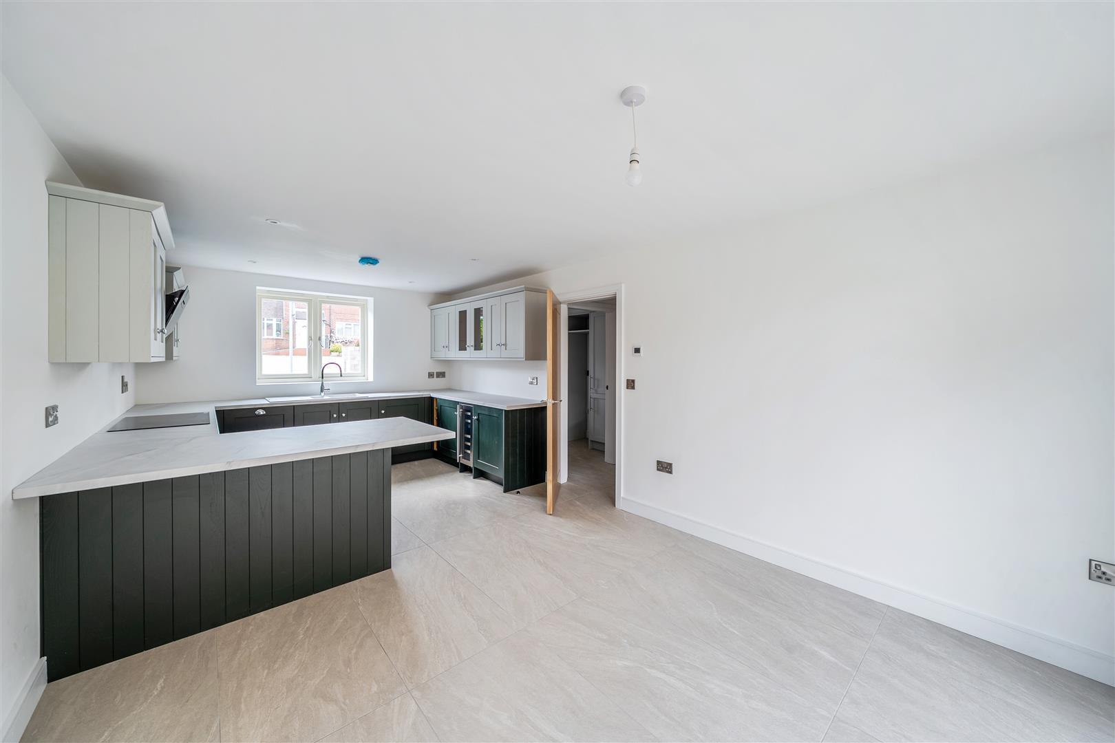 Property Image 559d2c8e-a5c0-4a99-ad3b-a80c6a94dbe9