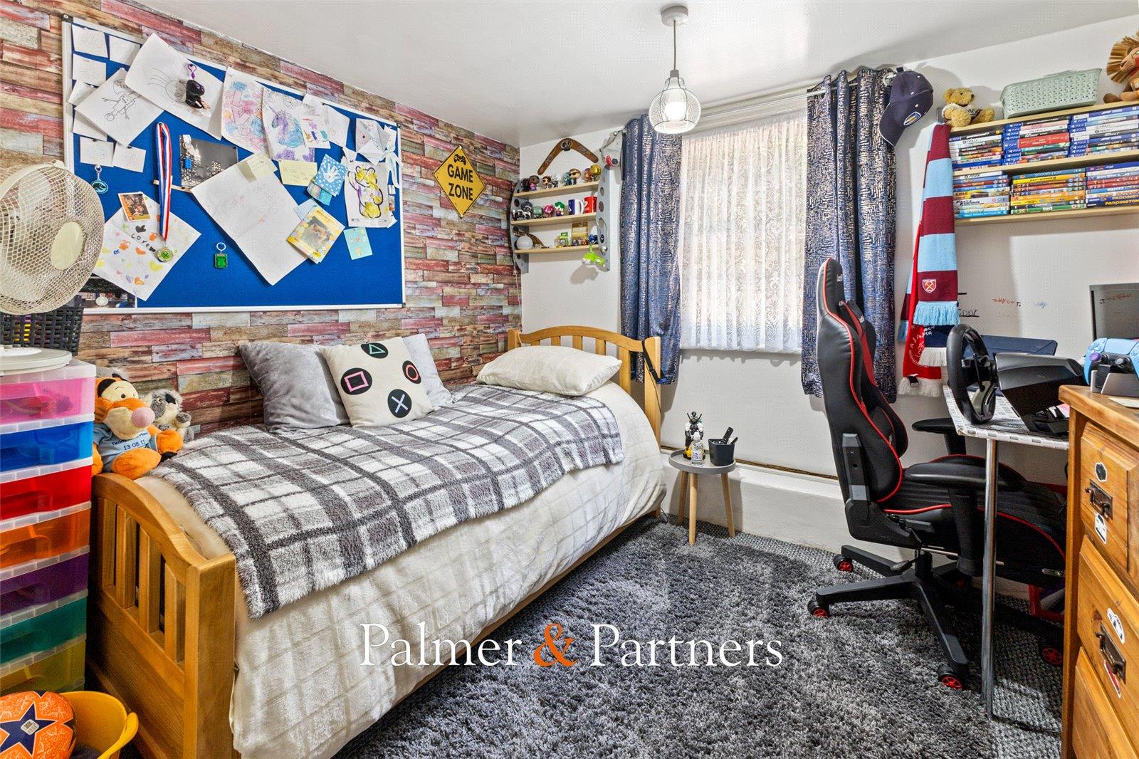 Property Image 55aac2ec-c430-45cc-a48d-1fc874ef3df6