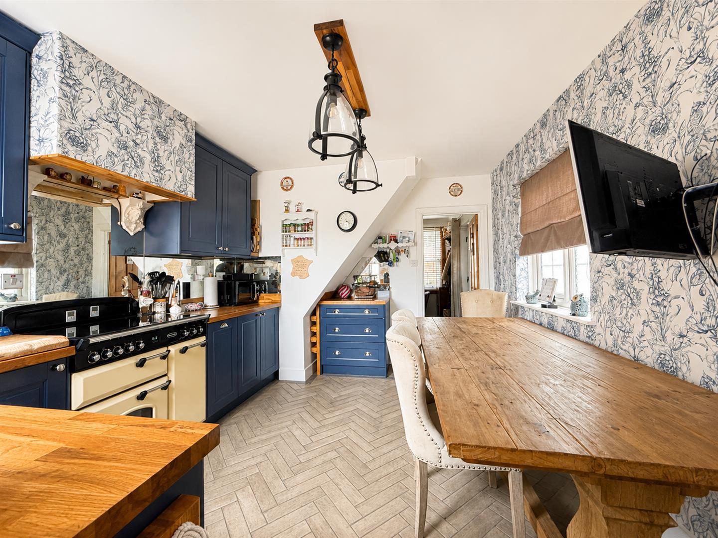 Property Image 55bd78ee-1e1f-49a2-9324-7f4fcf774477