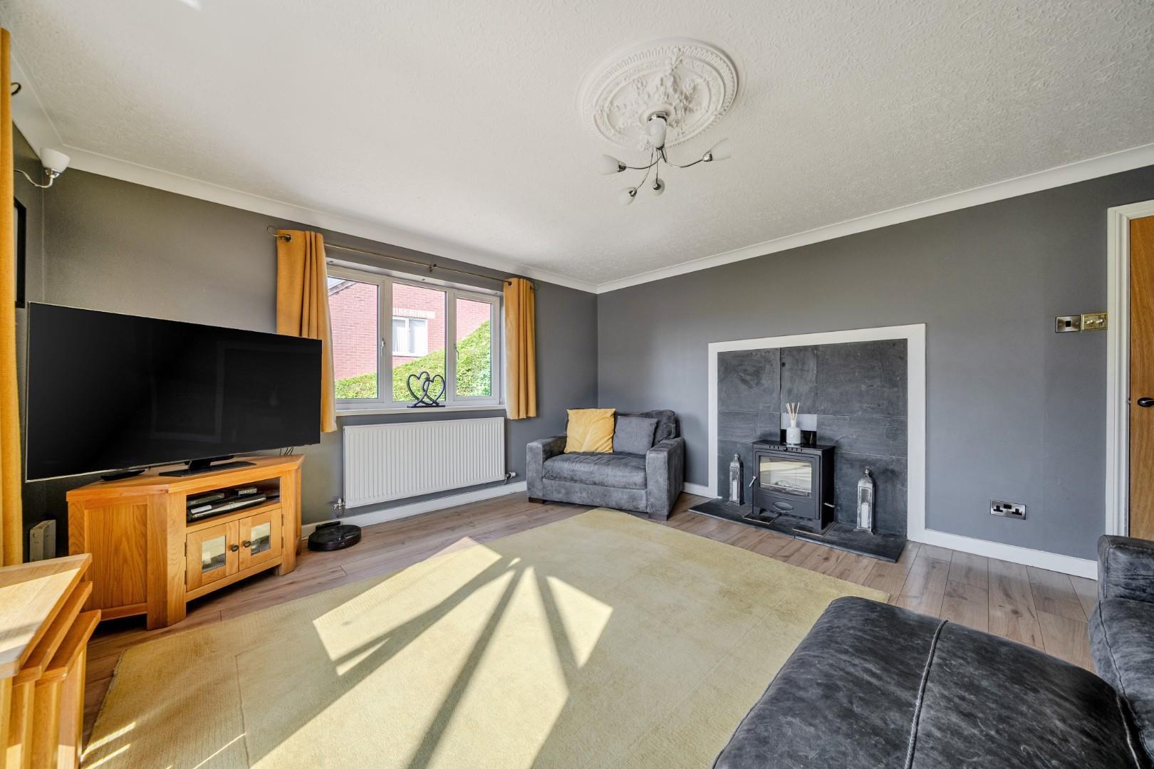 Property Image 55bf51a1-ef01-46f2-8e19-67981b43aa7d