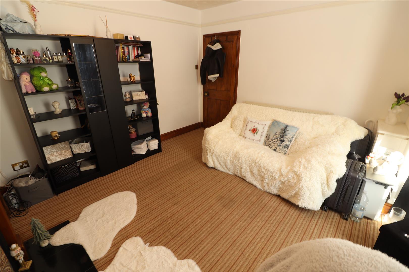 Property Image 55c60d19-1fb1-4169-9438-f21dc3a476a7