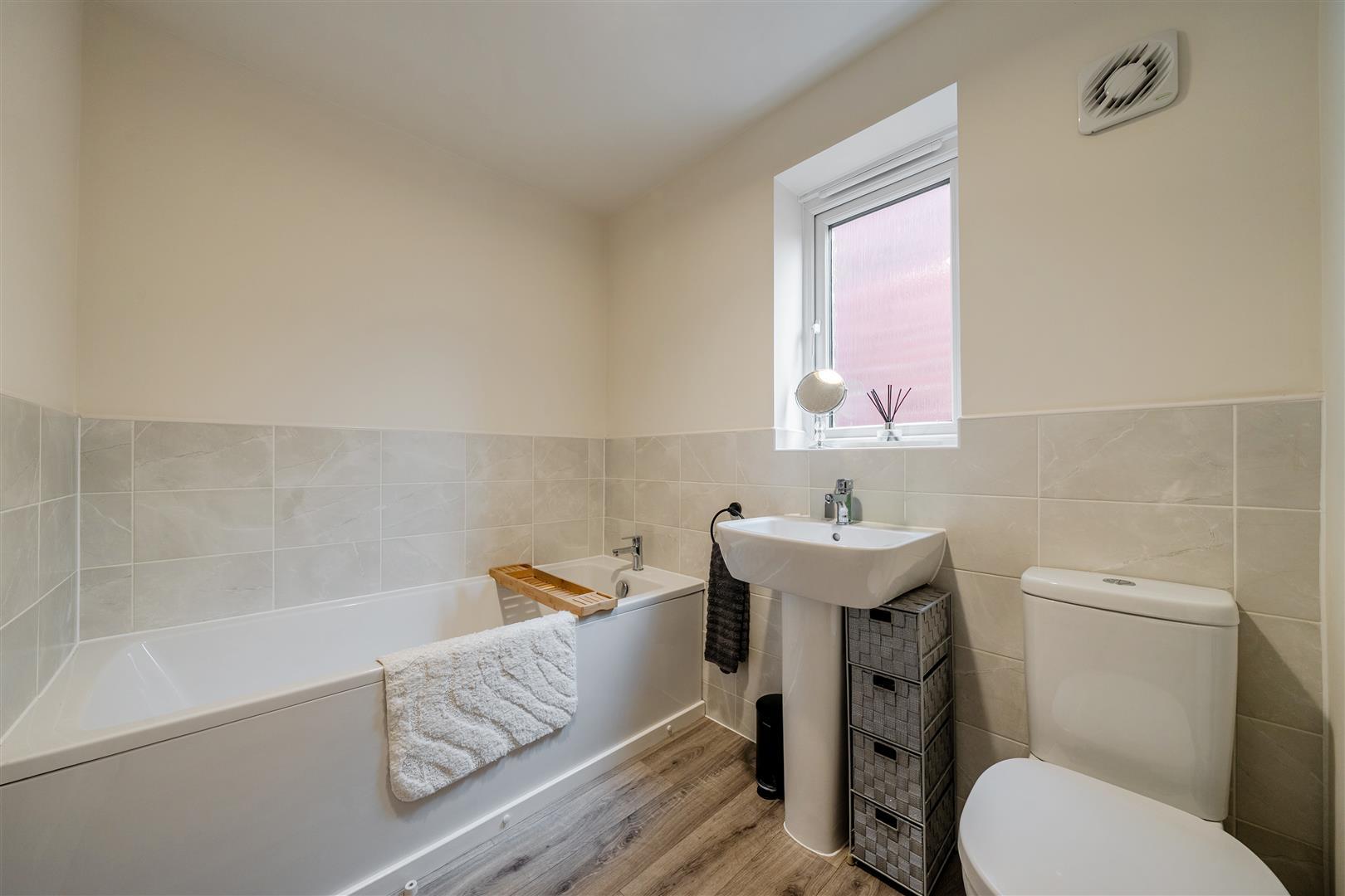 Property Image 55ce602a-5cf1-45d9-9b98-272d960898eb