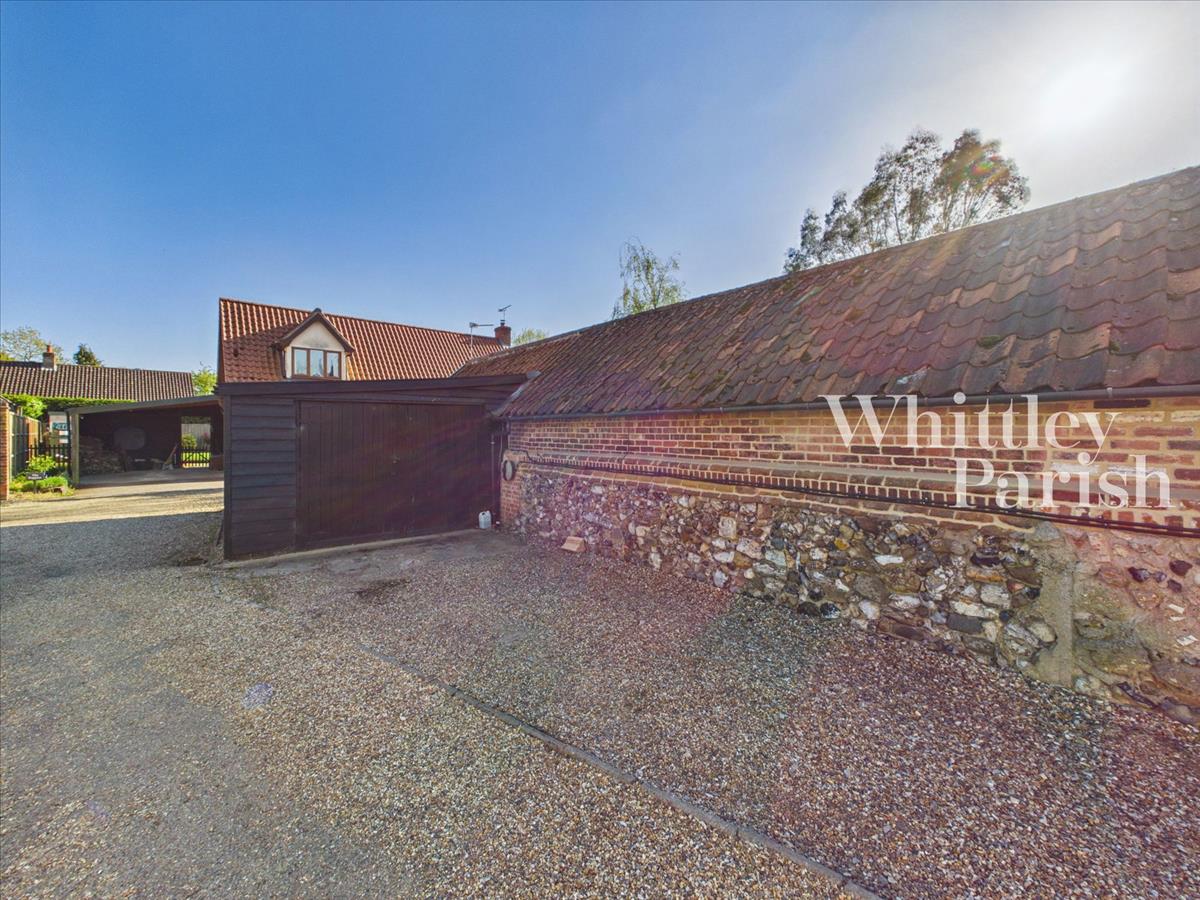 Property Image 55d7b339-d895-446e-b95b-3b7f6676abc7