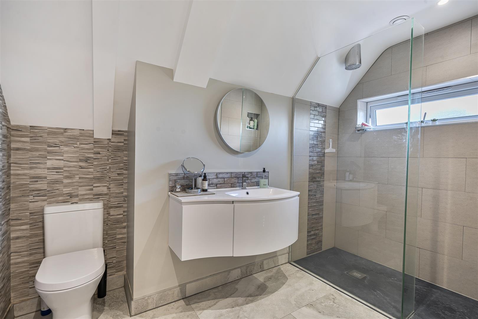 Property Image 55ec8c97-43c2-4be3-8256-19099b8e83f5