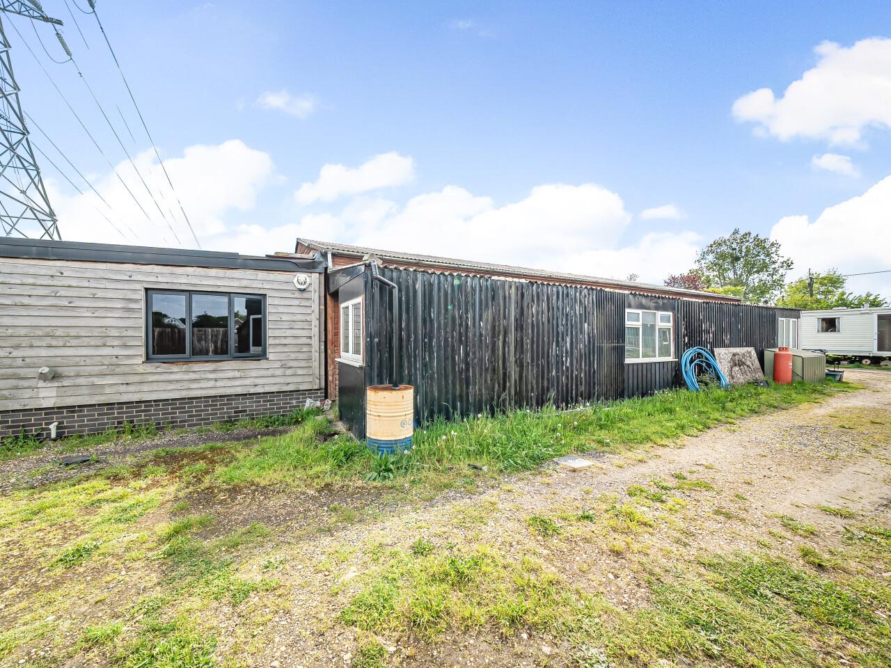 Property Image 55f63dce-1ce9-42e7-8add-cff93f191115
