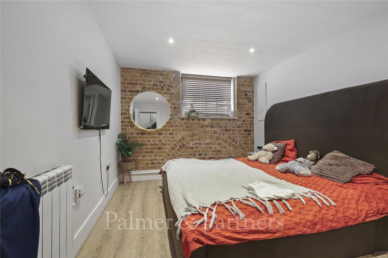Property Image 55ff405d-8da0-43bc-87ac-dd84a3069d3f