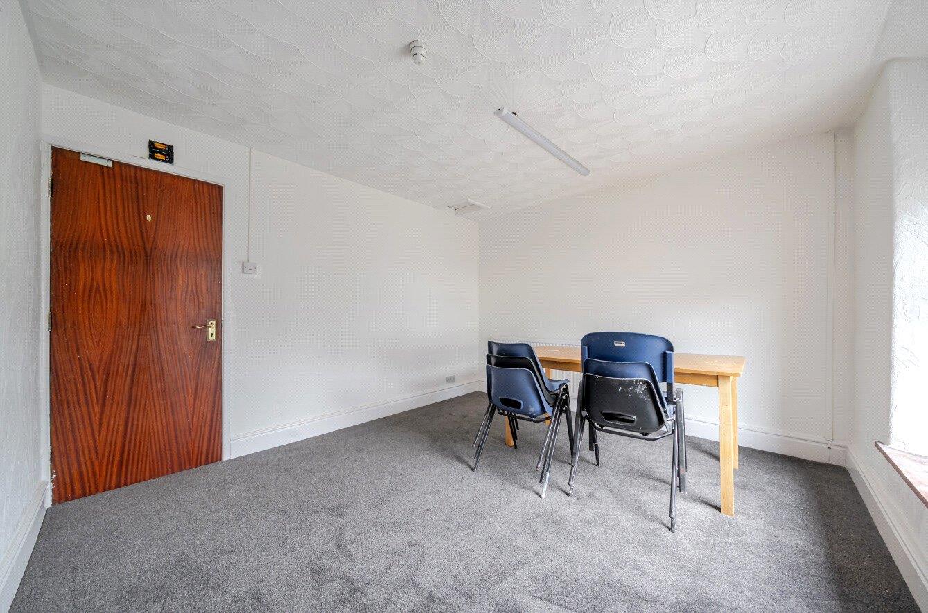 Property Image 560015e7-4eac-41ee-86a1-506c5f7d6060