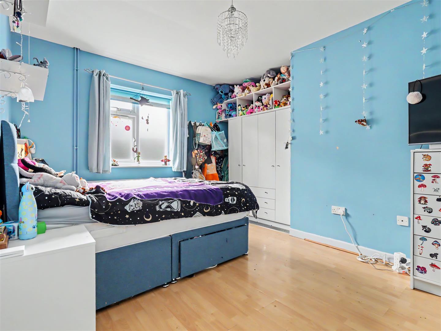 Property Image 5607ab7e-347b-419a-9360-014a2a468d38