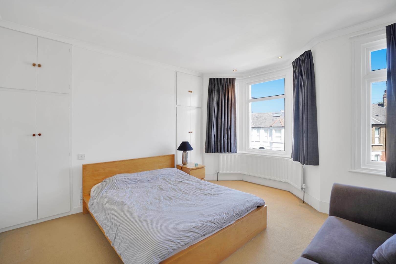 Property Image 561405e0-2134-4071-b7e6-13788e5f13a2