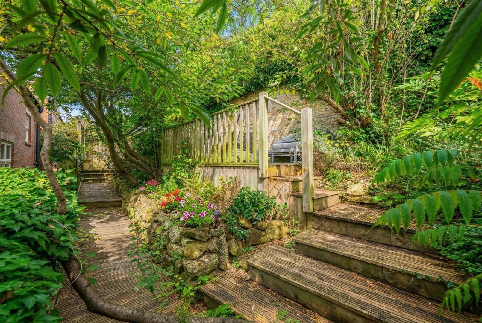 Property Image 5617b7b0-32cc-4230-a247-0a2be5881ba9