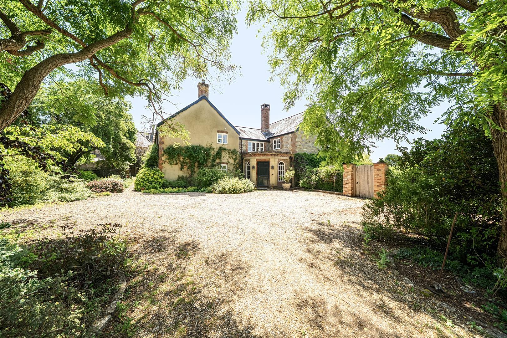 Property Image 561b93a6-5b41-41c4-9a0c-a612a362763f