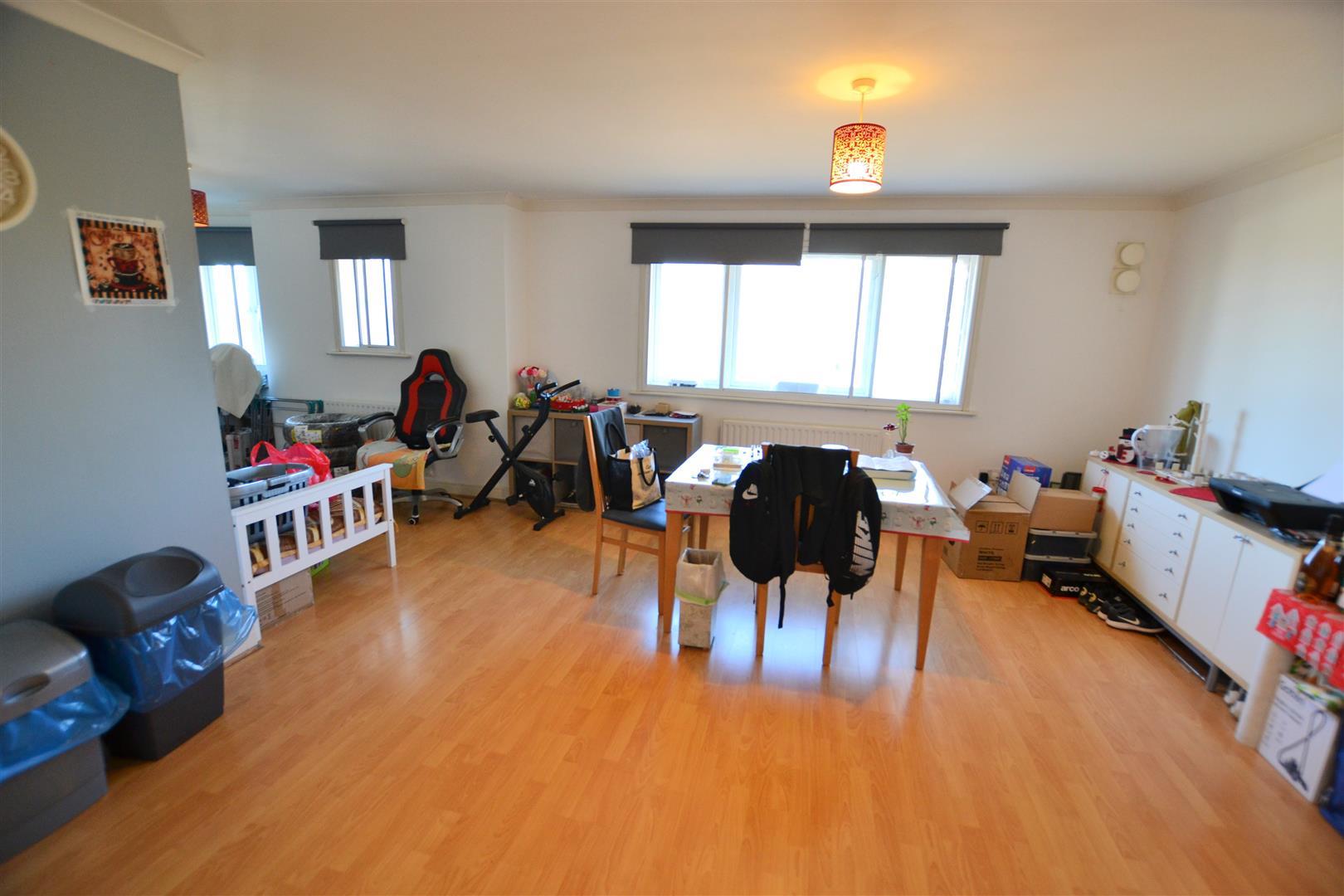 Property Image 562031d0-594b-4b29-bc71-d85b3bb57546