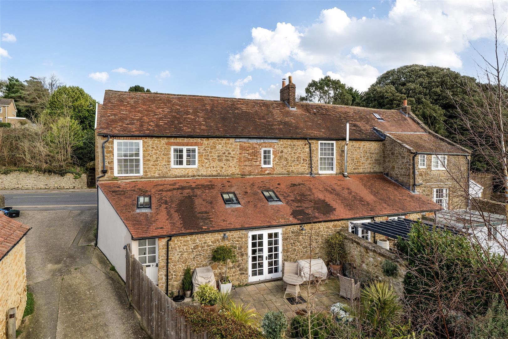 Property Image 5624baa3-e172-483e-9d78-650ced8d4ed1