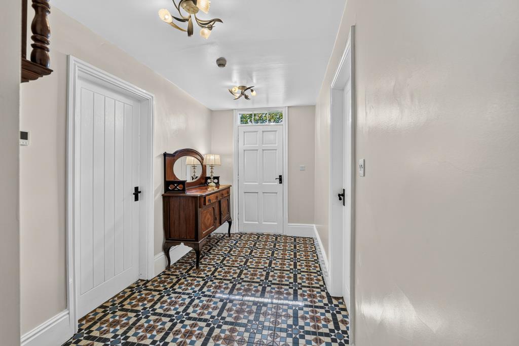 Property Image 562795a3-bd75-4d3e-81e0-2a30b02408fb