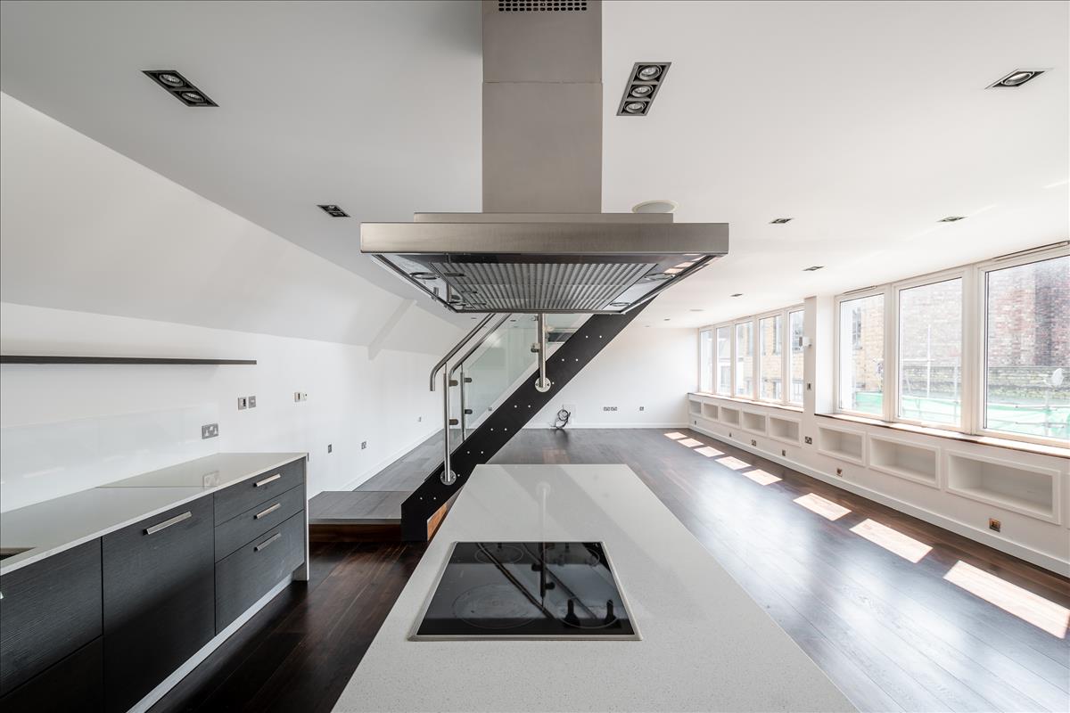 incredible duplex penthouse for rent on charlotte road ec2a