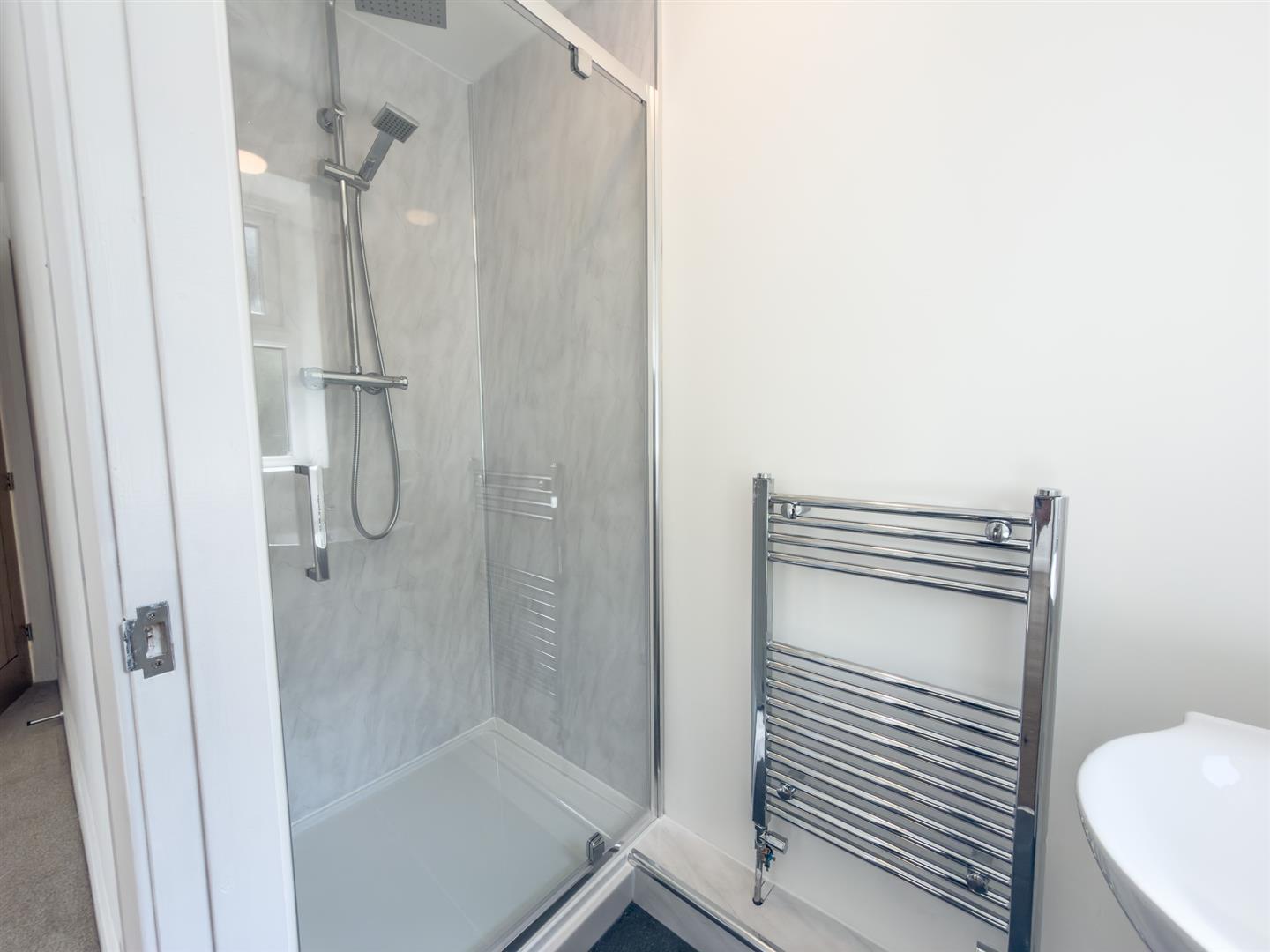 Property Image 563b9361-a627-4ab7-ad3b-e894c85c3353