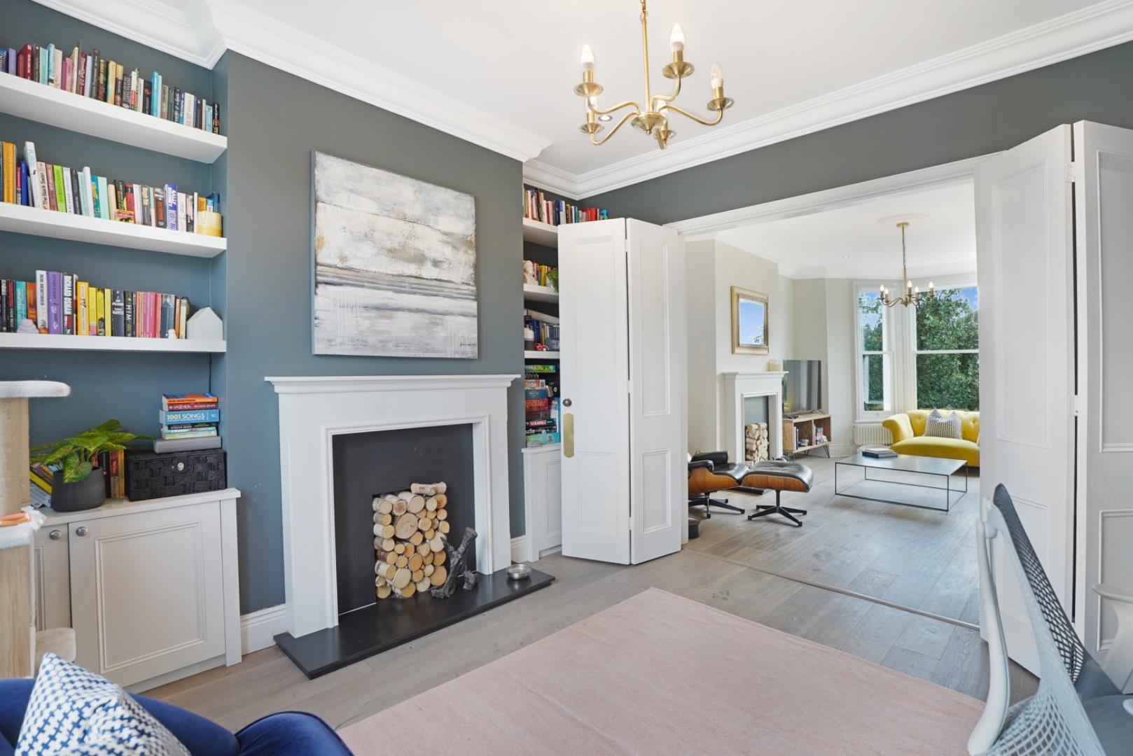 Property Image 5646ac70-1c29-4038-a876-c312b8e30b7e