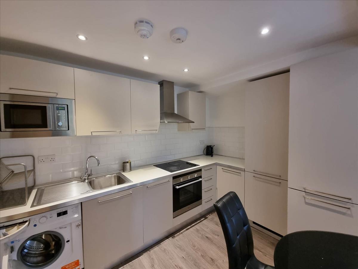 Property Image 5646f0ef-fa24-41e3-8455-951a1620e731