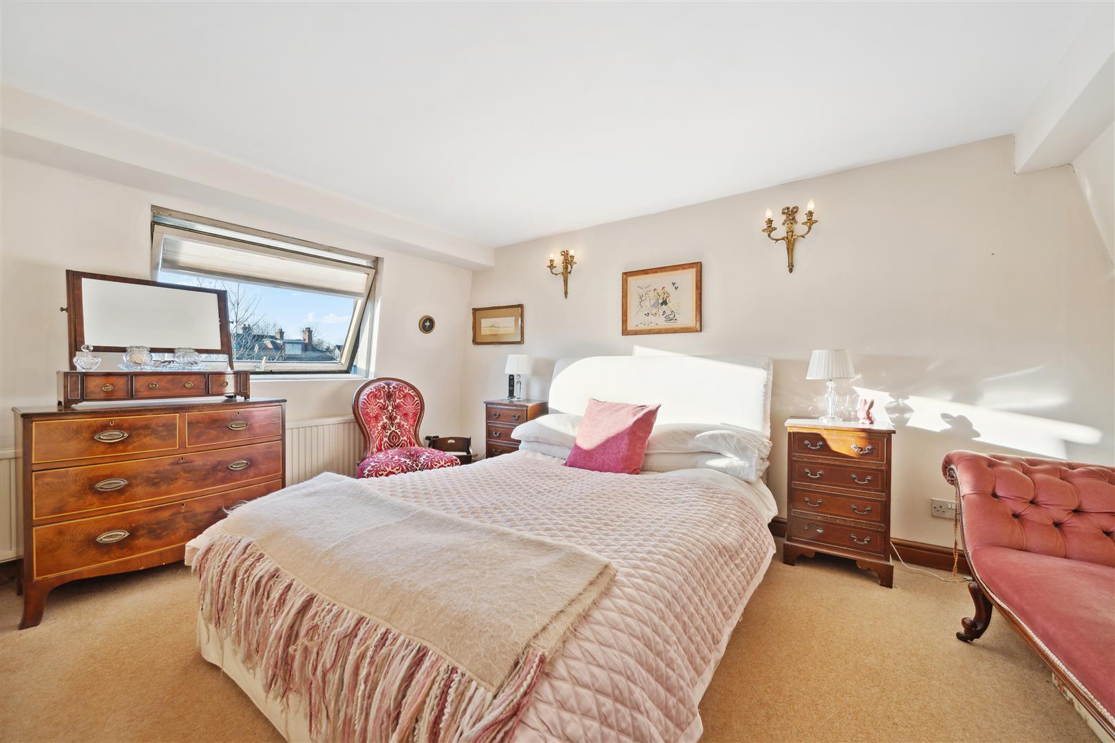 Property Image 564cc797-5d53-4927-a1f9-ce1763bba00b