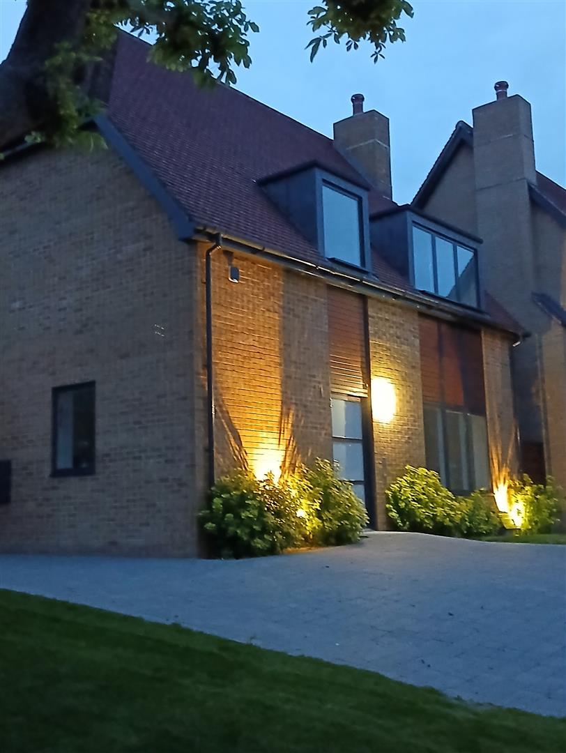 Property Image 5654bdfe-ac2f-48a1-85e9-af261672968b