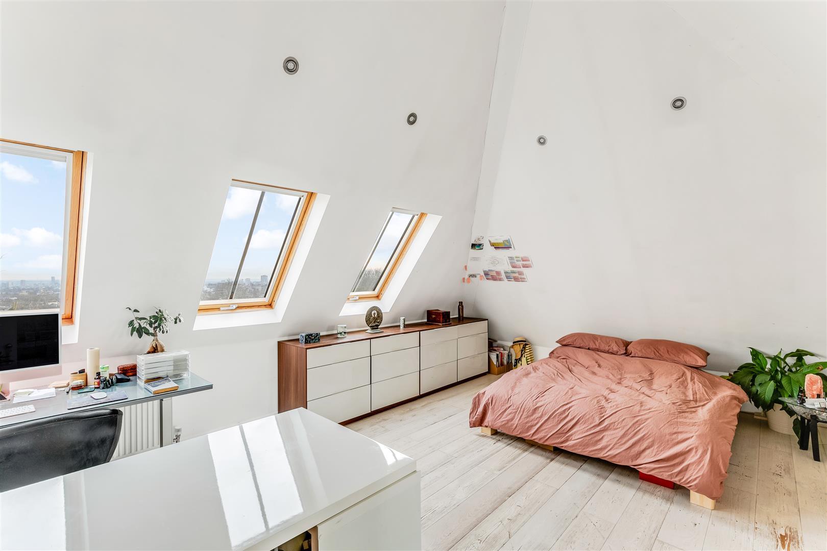Property Image 5654ee4b-cfb7-472a-8a5b-163e86fe0ee3