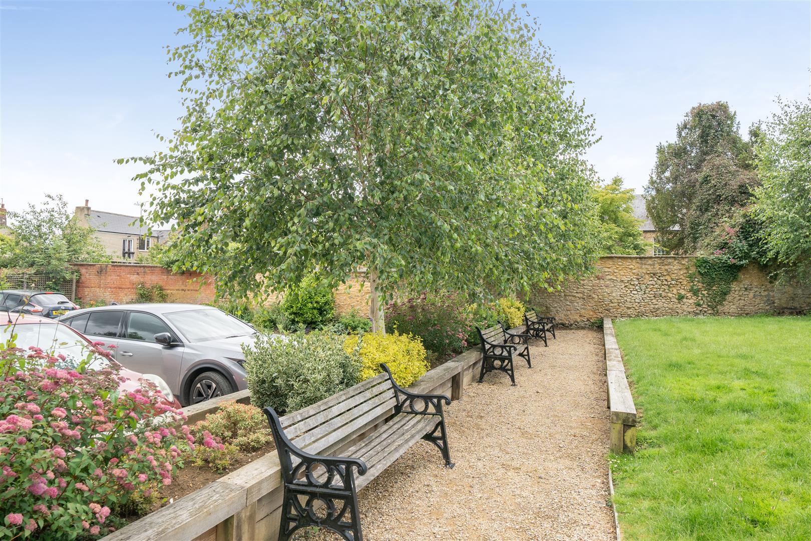 Property Image 565958a8-f291-40f4-8c6a-93ae9768da82