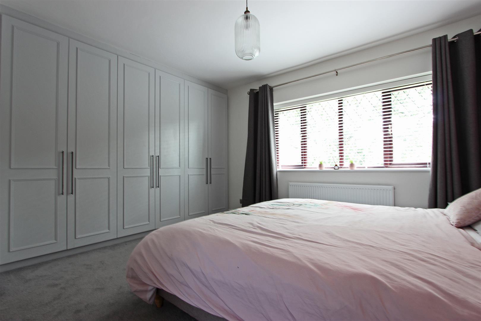 Property Image 565a414e-8420-4b80-8435-6646a84c2a89