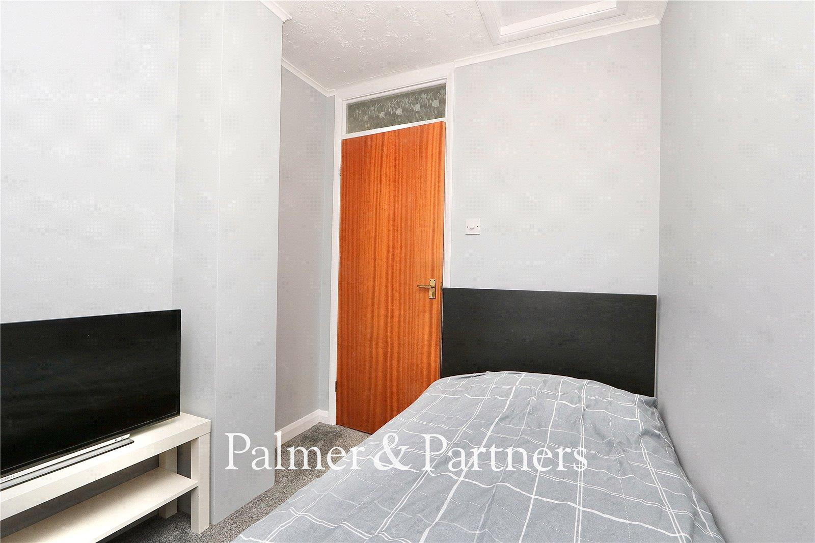 Property Image 565dd2b5-0e11-441c-89e0-51594190e71d