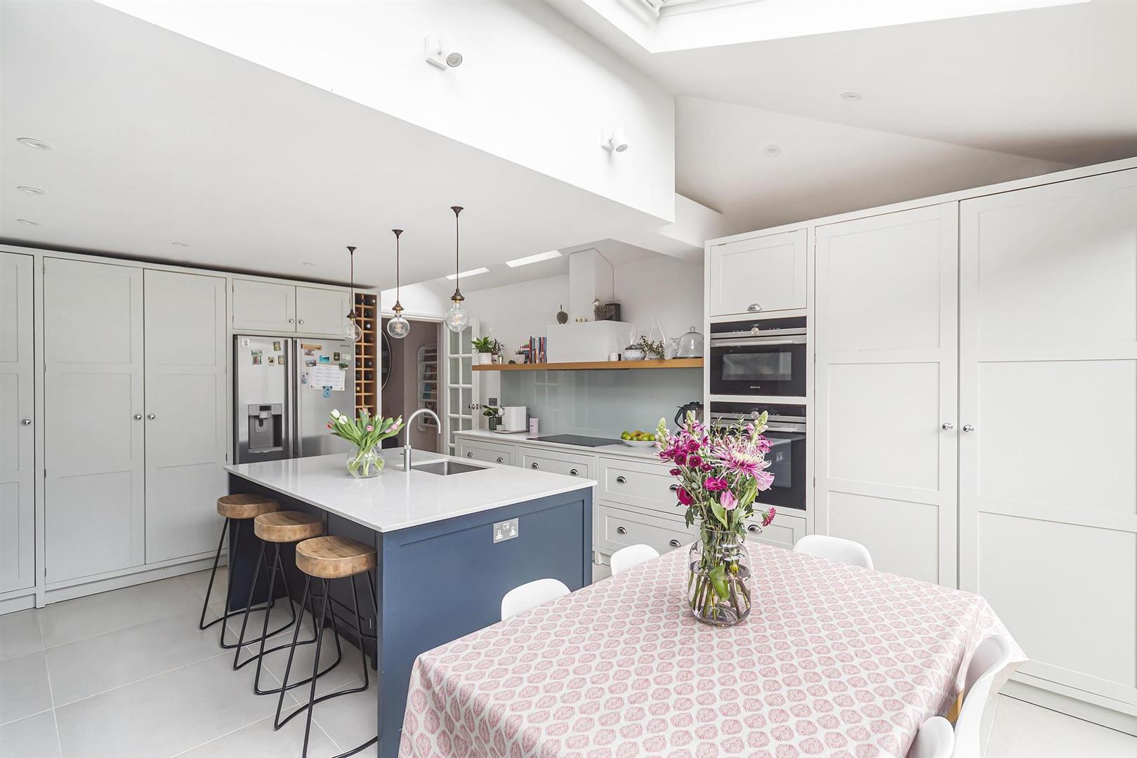 Property Image 566c4bae-1a61-44b5-84aa-9e8ab0576ee0