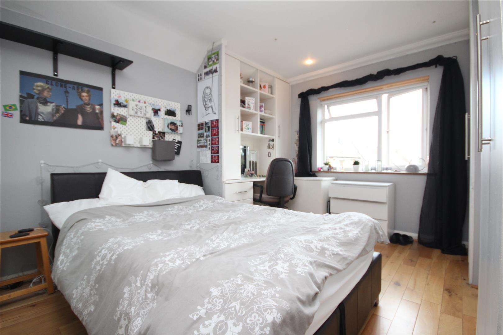 Property Image 566cc020-c0d4-405f-82e2-a5abad14fa2d