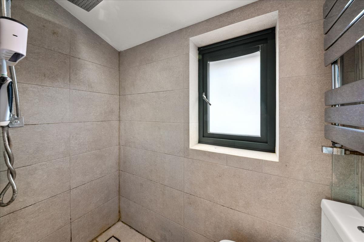 Property Image 5677efca-0bd8-4bd5-b260-28d12f09e022