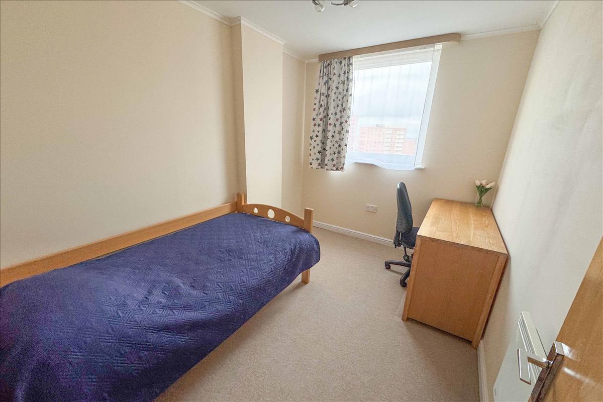 Property Image 567fae8f-9fe7-40f4-88c2-befea36c46c7