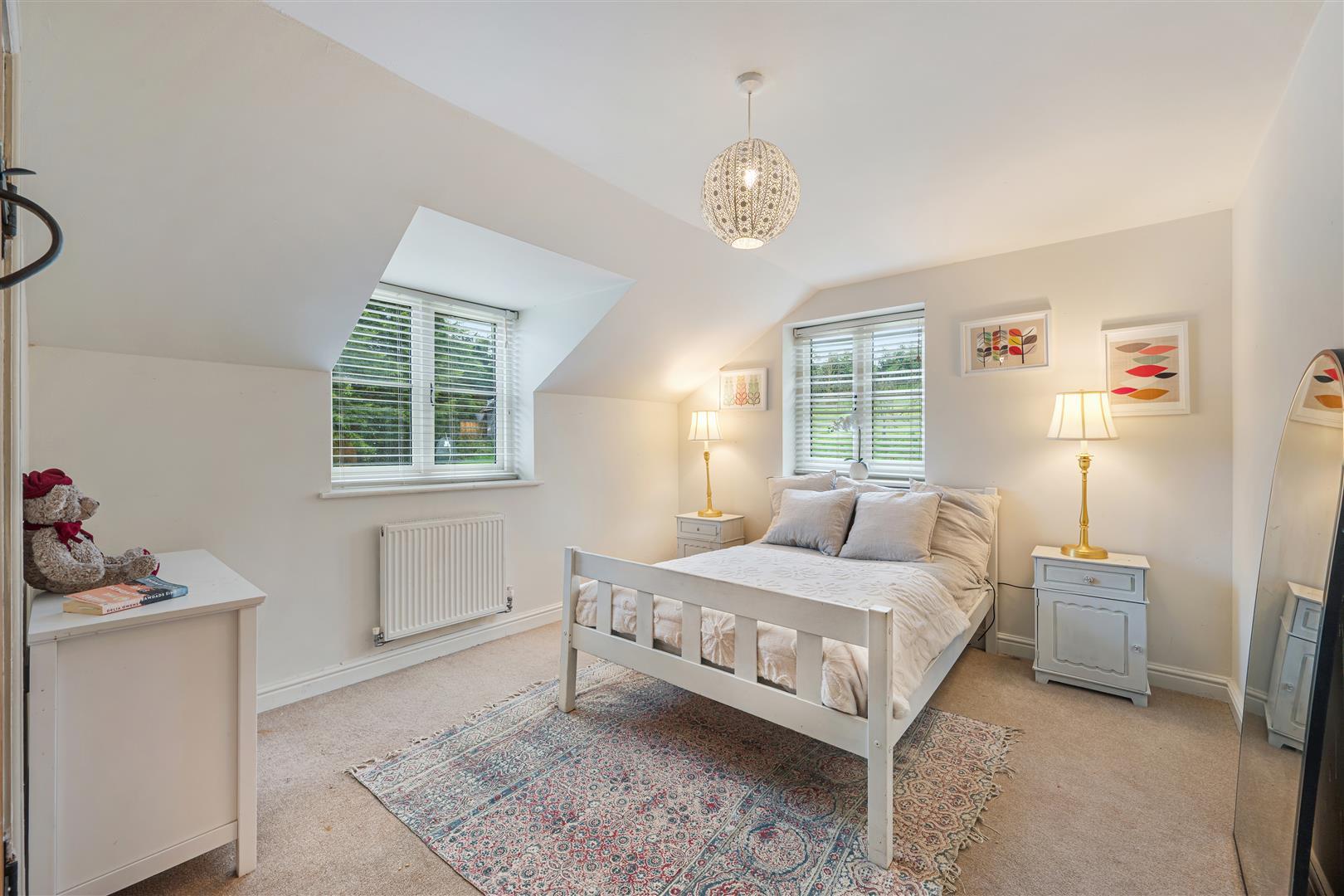 Property Image 5687f8de-bc8d-44e7-ad98-46c219ebfa07