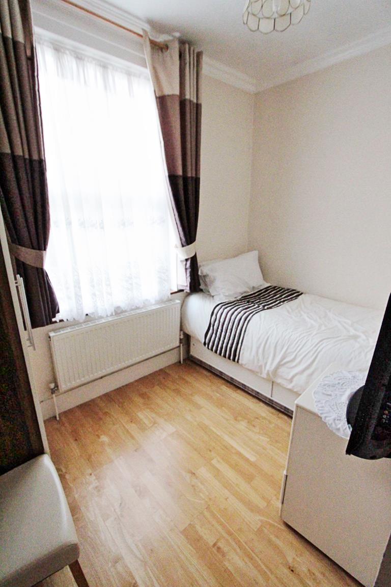 Property Image 568832d9-383f-49f2-bf4e-7d1f9bc2d6ab