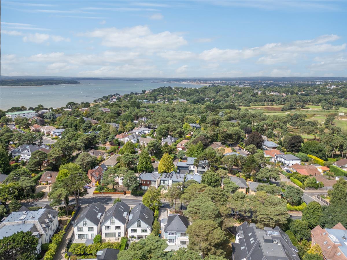 Property Image 56a89986-3bf9-42b9-b2e0-d6ccdcd3912a