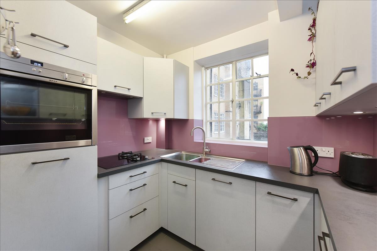 Property Image 56ad9801-2770-424f-befe-5fcd81e6e47b